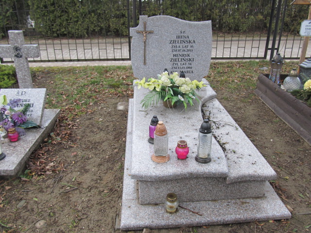 Grób Henryk Zieliński