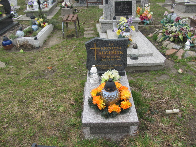 Grób Krystyna Auguścik