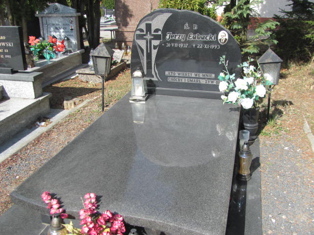 Grób Jerzy Łabacki