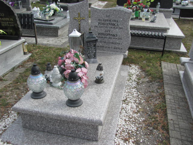 Grób Jan Piwoński