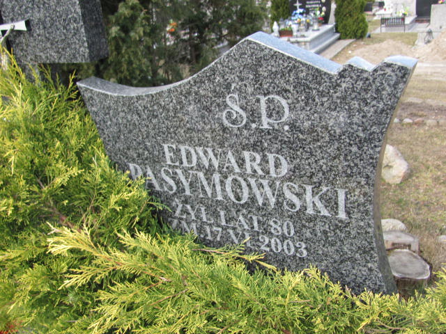 Nikodem Zembrzuski 1977 Szczytno - Grobonet - Wyszukiwarka osób pochowanych