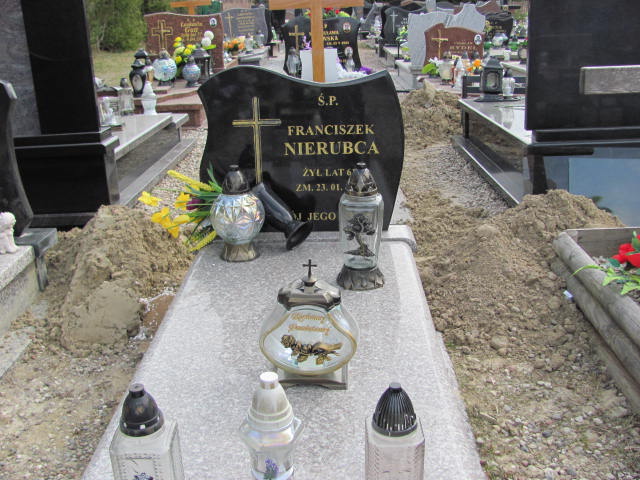 Grób Franciszek Nierubca