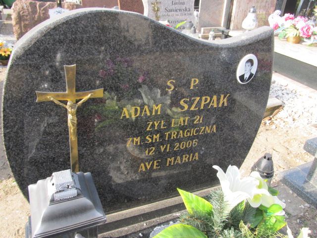 Adam Szpak 1984 Szczytno - Grobonet - Wyszukiwarka osób pochowanych
